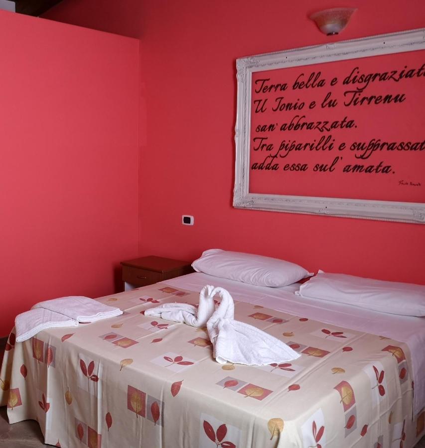 Azienda Agrituristica La Fonte Villa Bonifati Exterior photo